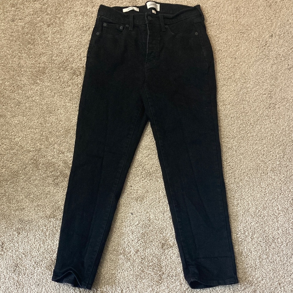 Universal Thread 80s Slim Mid Rise Black Jeans